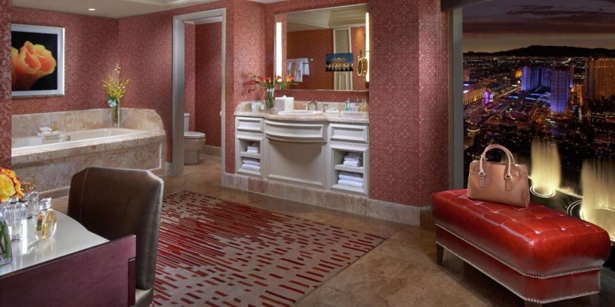Bellagio Cypress Suite Bathroom