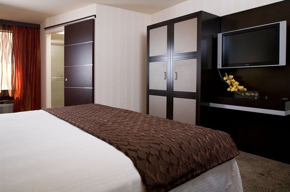 Gold Coast Las Vegas Deluxe Two Doubles Room