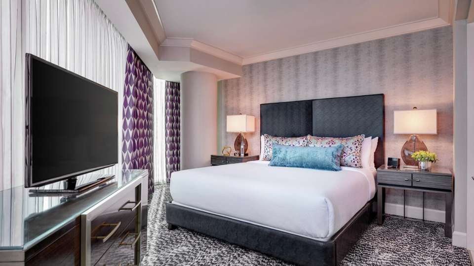 Mandalay Bay Las Vegas Vista Suite