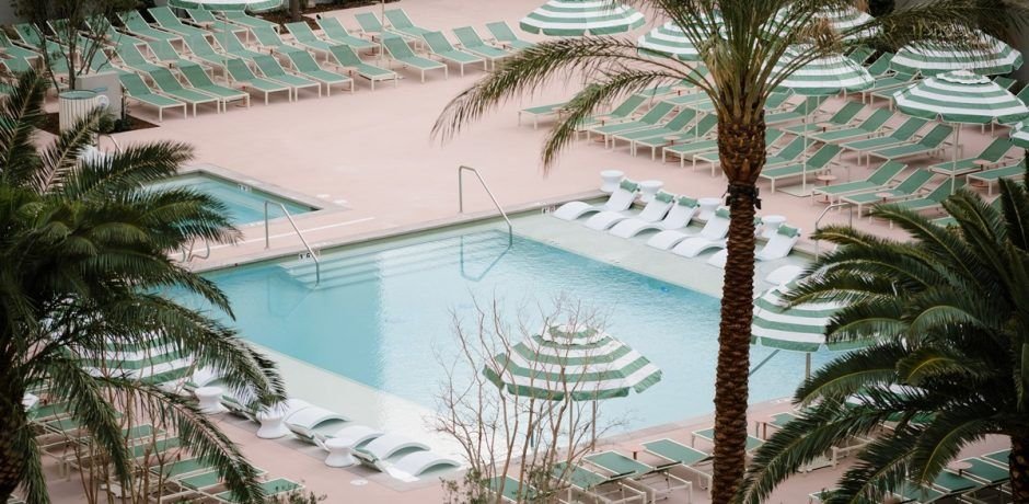Park MGM Las Vegas Pool