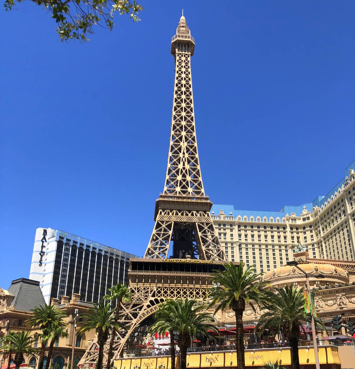 Eiffel Tower Las Vegas