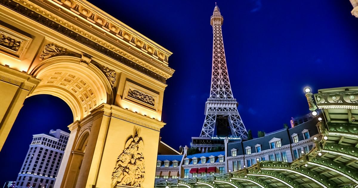 Guide to the Eiffel Tower Experience in Las Vegas
