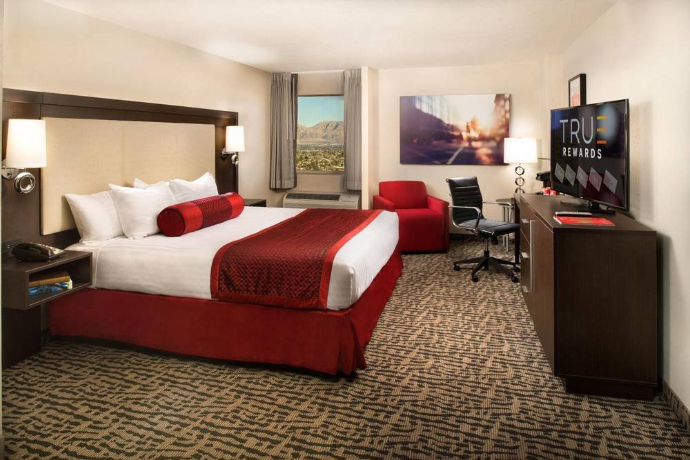 The Strat Las Vegas Elite King Room