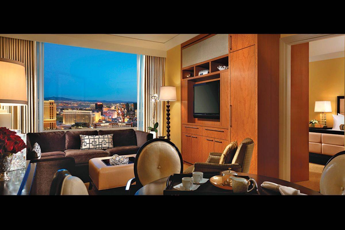 Trump Las Vegas Deluxe One Bedroom Corner Suite Living Room