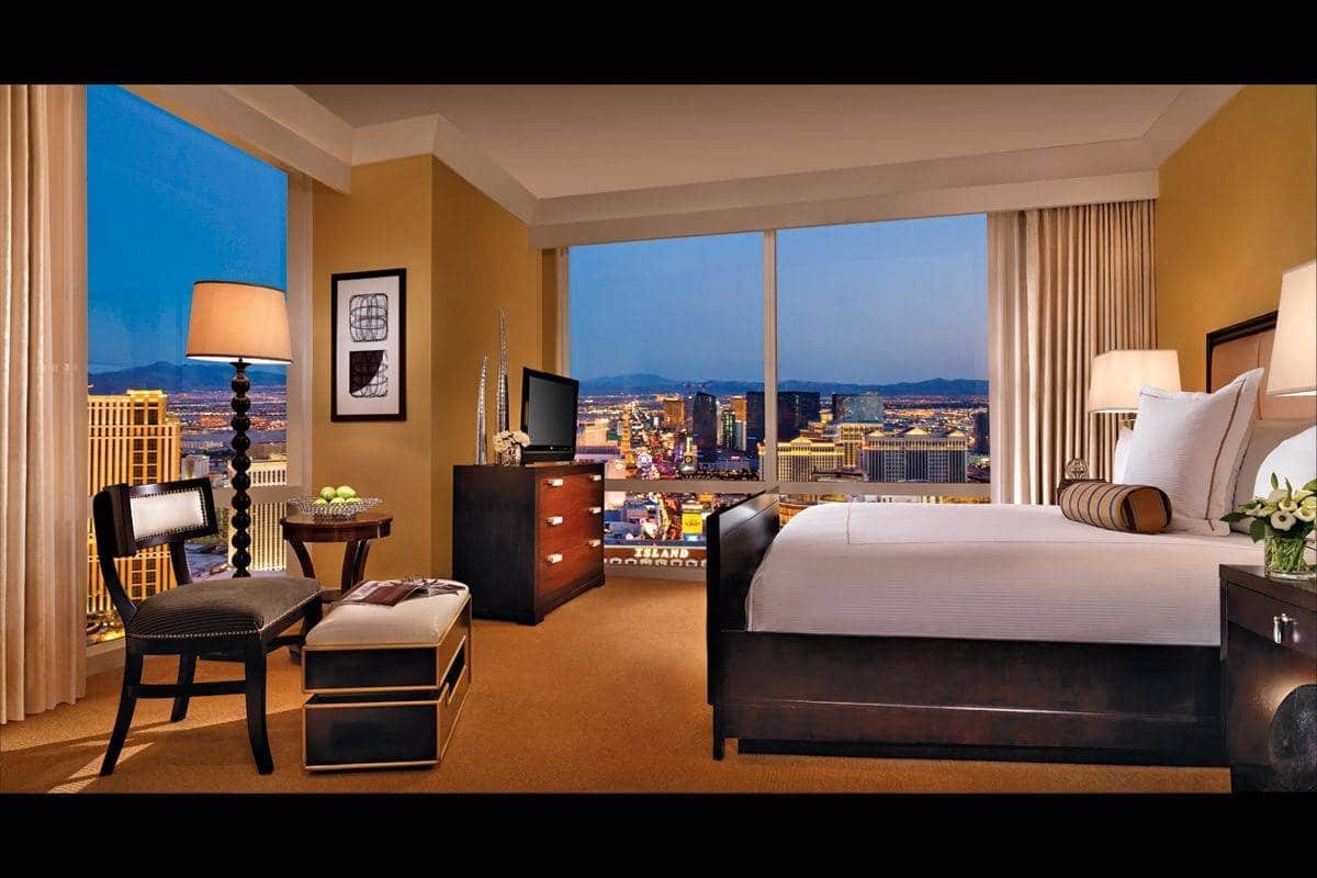 Trump Las Vegas Deluxe One Bedroom Corner Suite