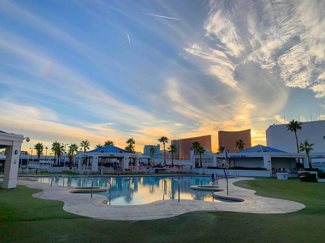 Westgate Las Vegas Pool Sunset