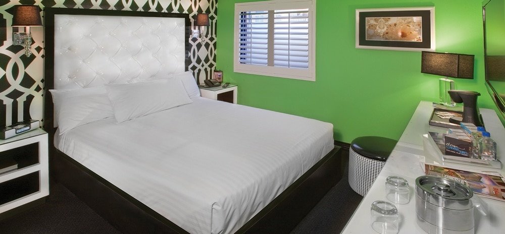 EL Cortez Las Vegas Cabana Suite Bedroom