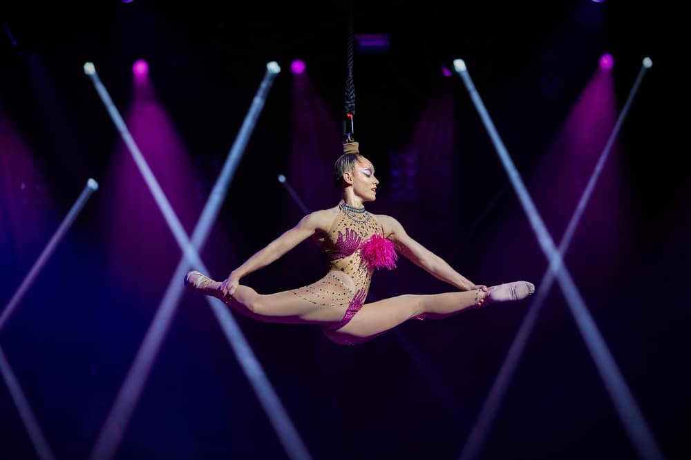 Mad Apple Las Vegas Gala Girl Hair Hang