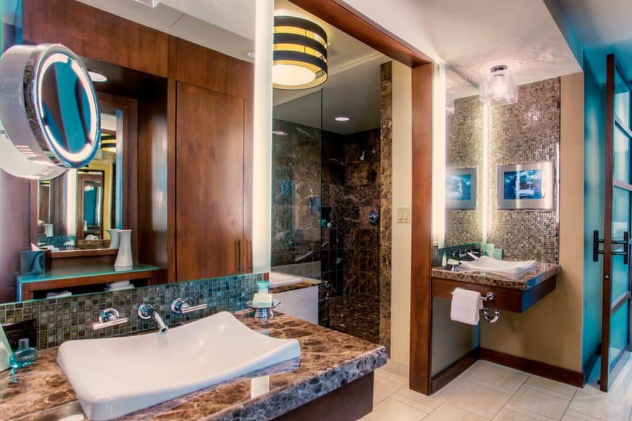 Aliante Las Vegas Executive Suite Bathroom
