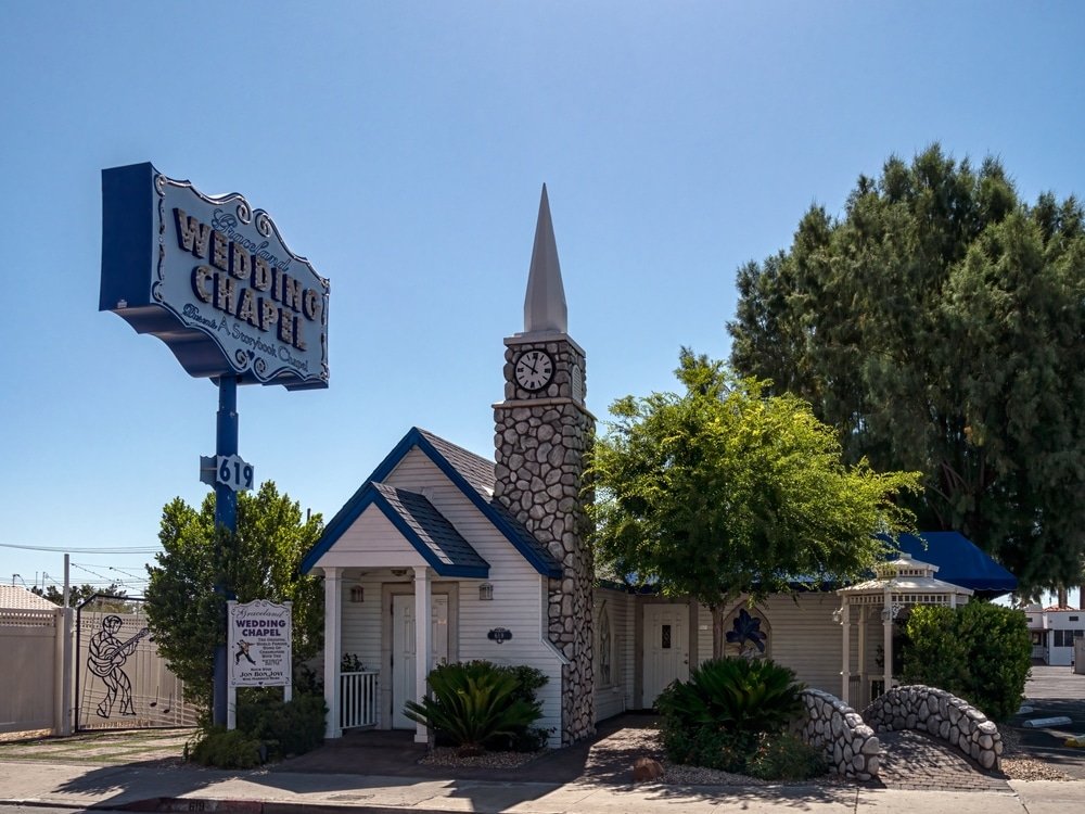 Graceland-Wedding-Chapel-Las-Vegas