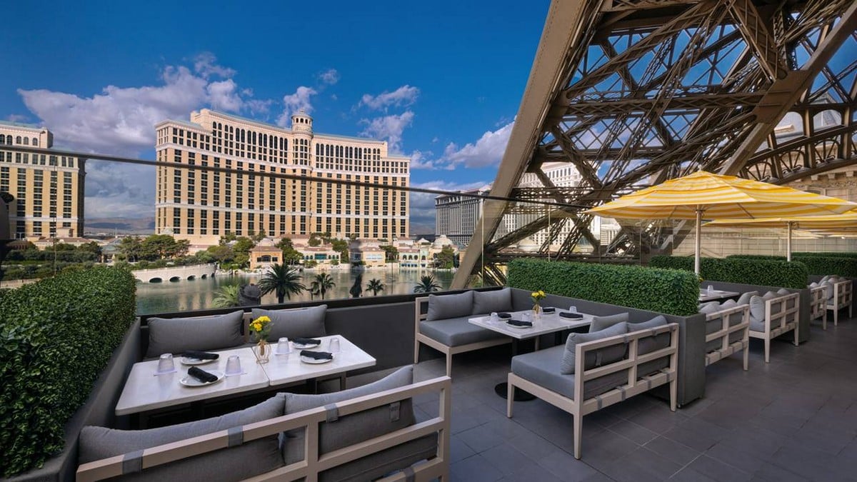 Chéri Rooftop at Paris Las Vegas